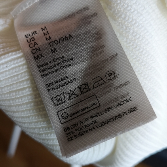 H&M ribbed tank - Picture 5 of 5